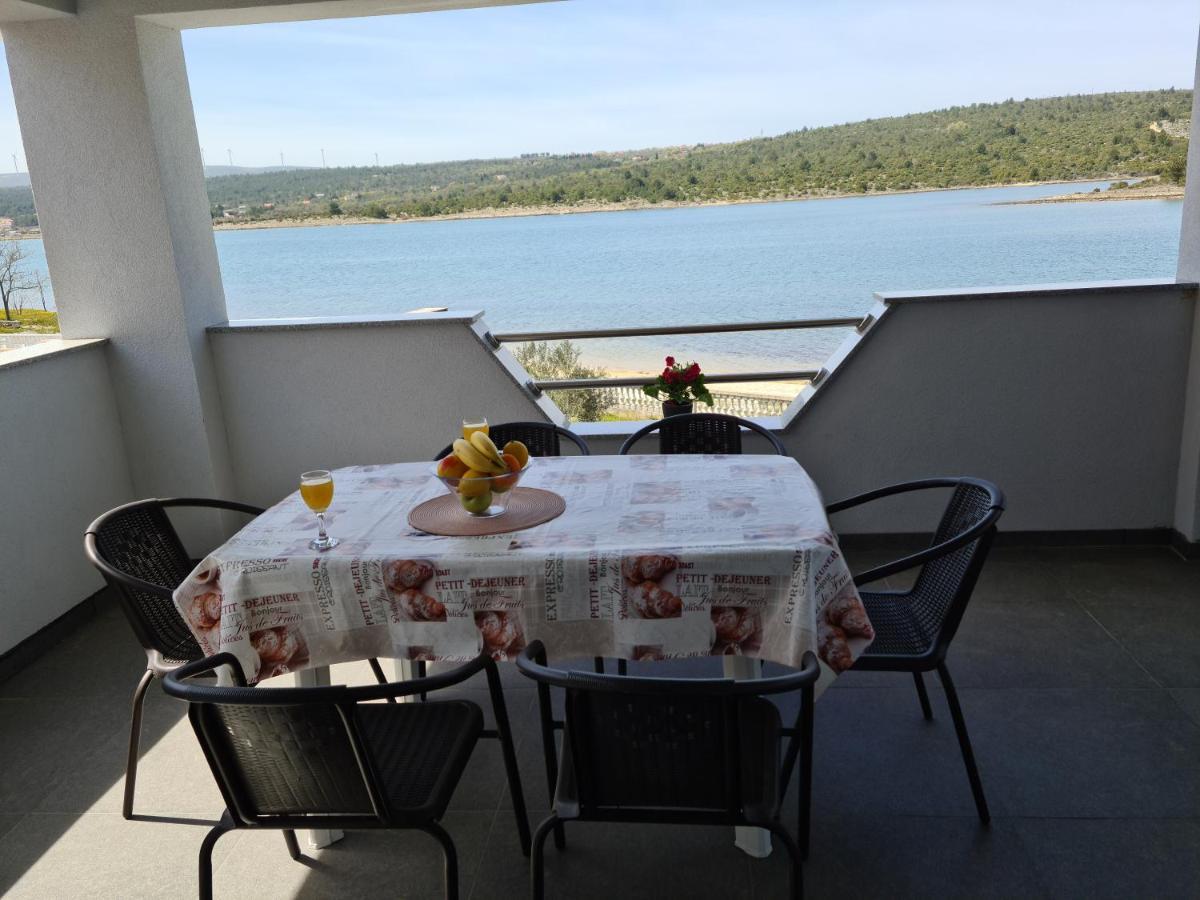 Apartmani Rudi Anić Exterior foto