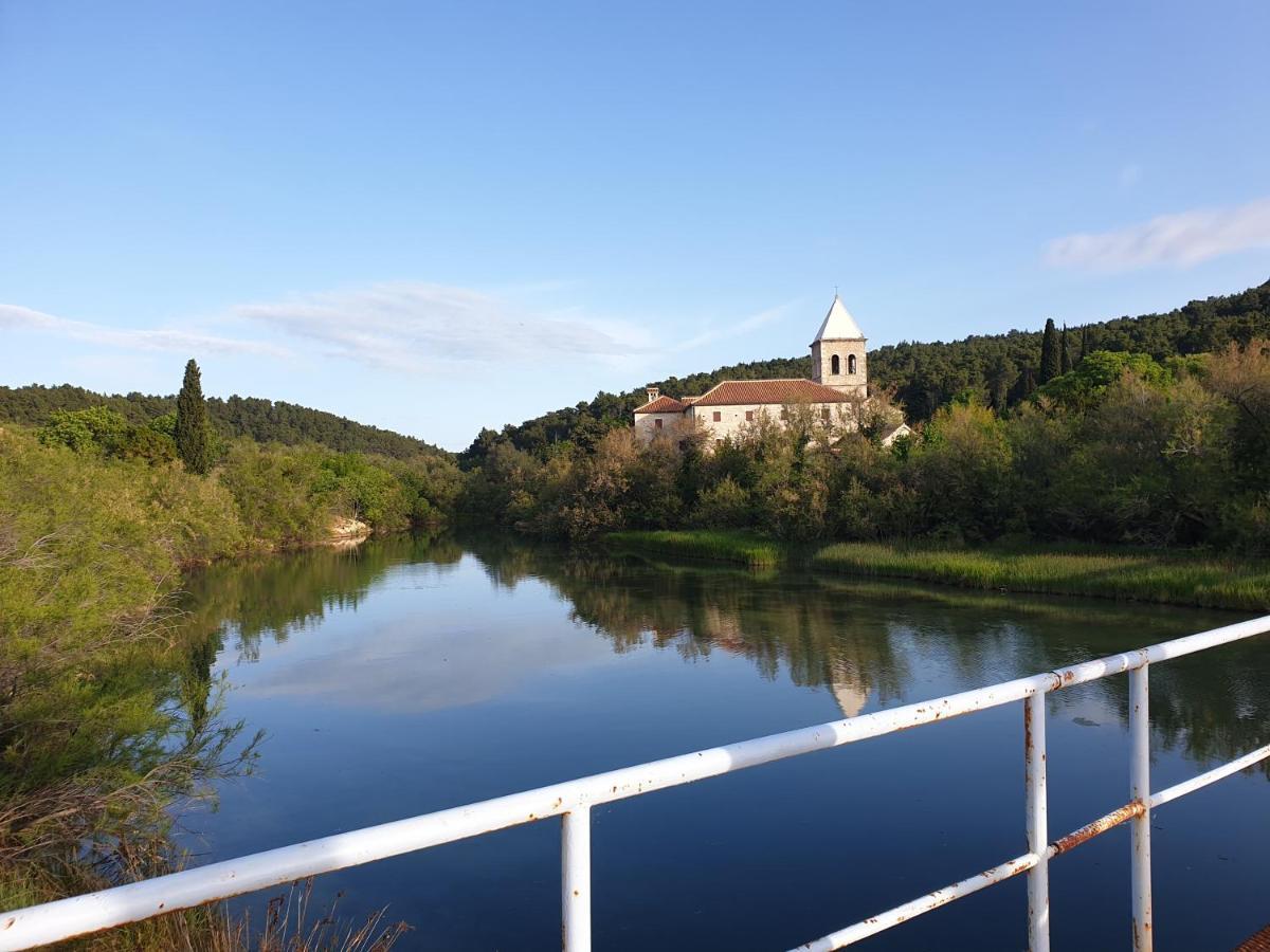 Apartmani Rudi Anić Exterior foto